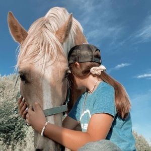 Meet your Posher, Trinity